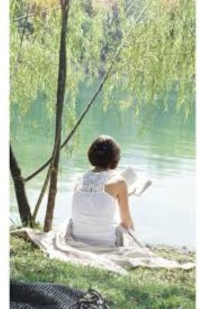 prayer-in-a-quiet-spot-small